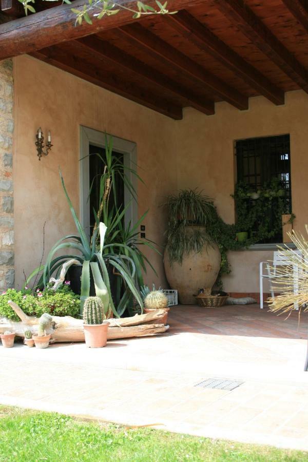B&B Il Dosso Corte Franca Exterior photo