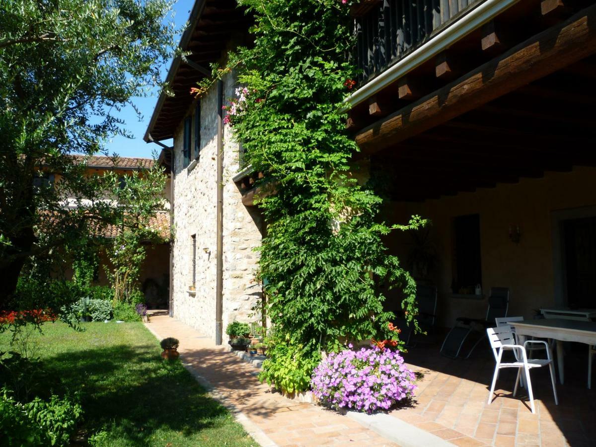 B&B Il Dosso Corte Franca Exterior photo