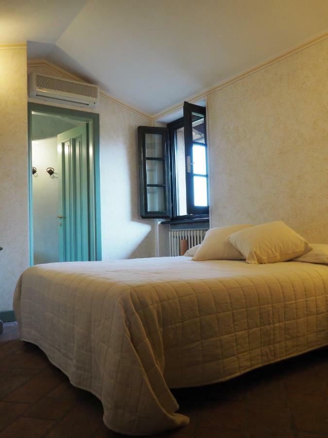B&B Il Dosso Corte Franca Exterior photo
