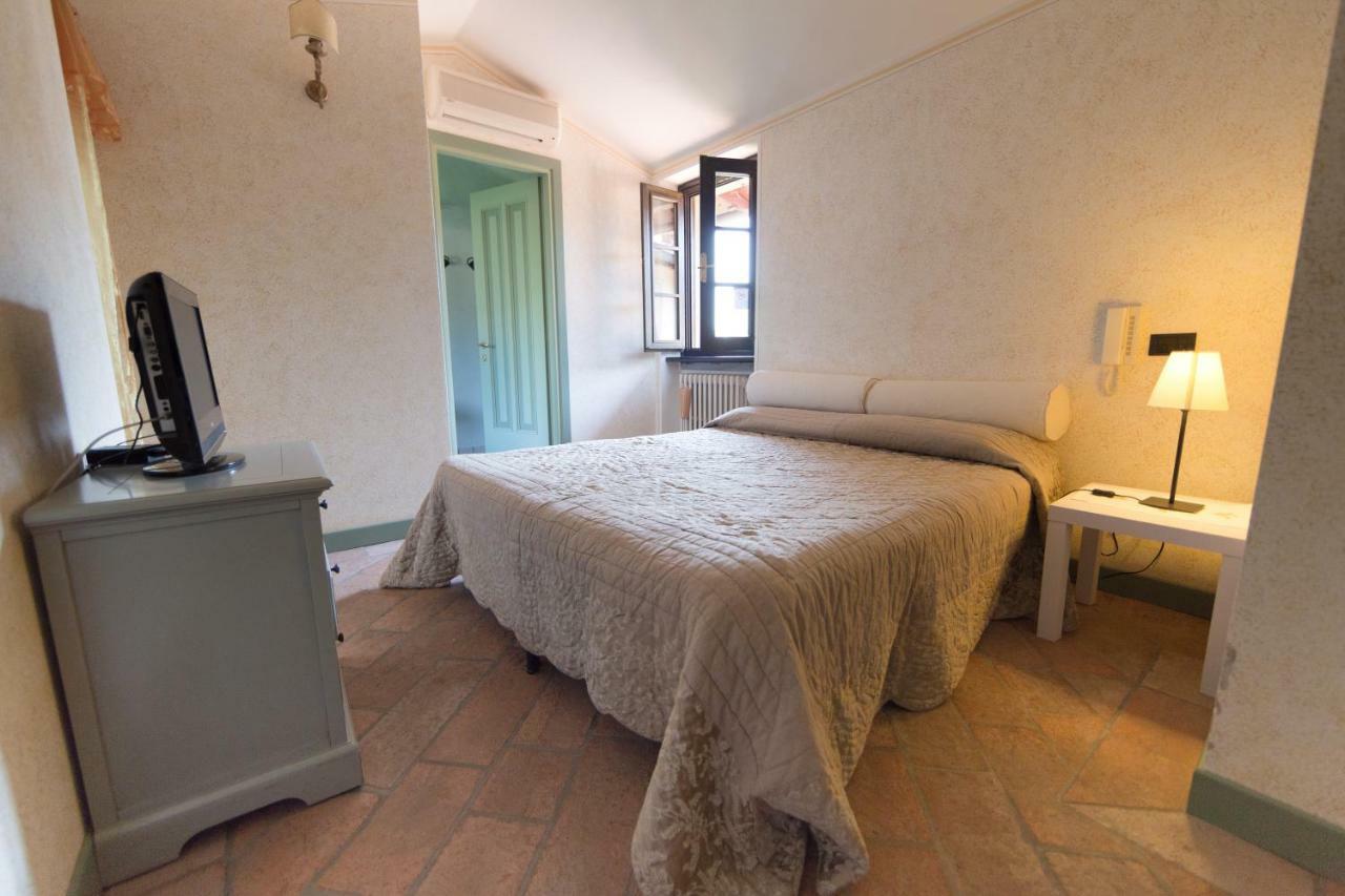 B&B Il Dosso Corte Franca Exterior photo